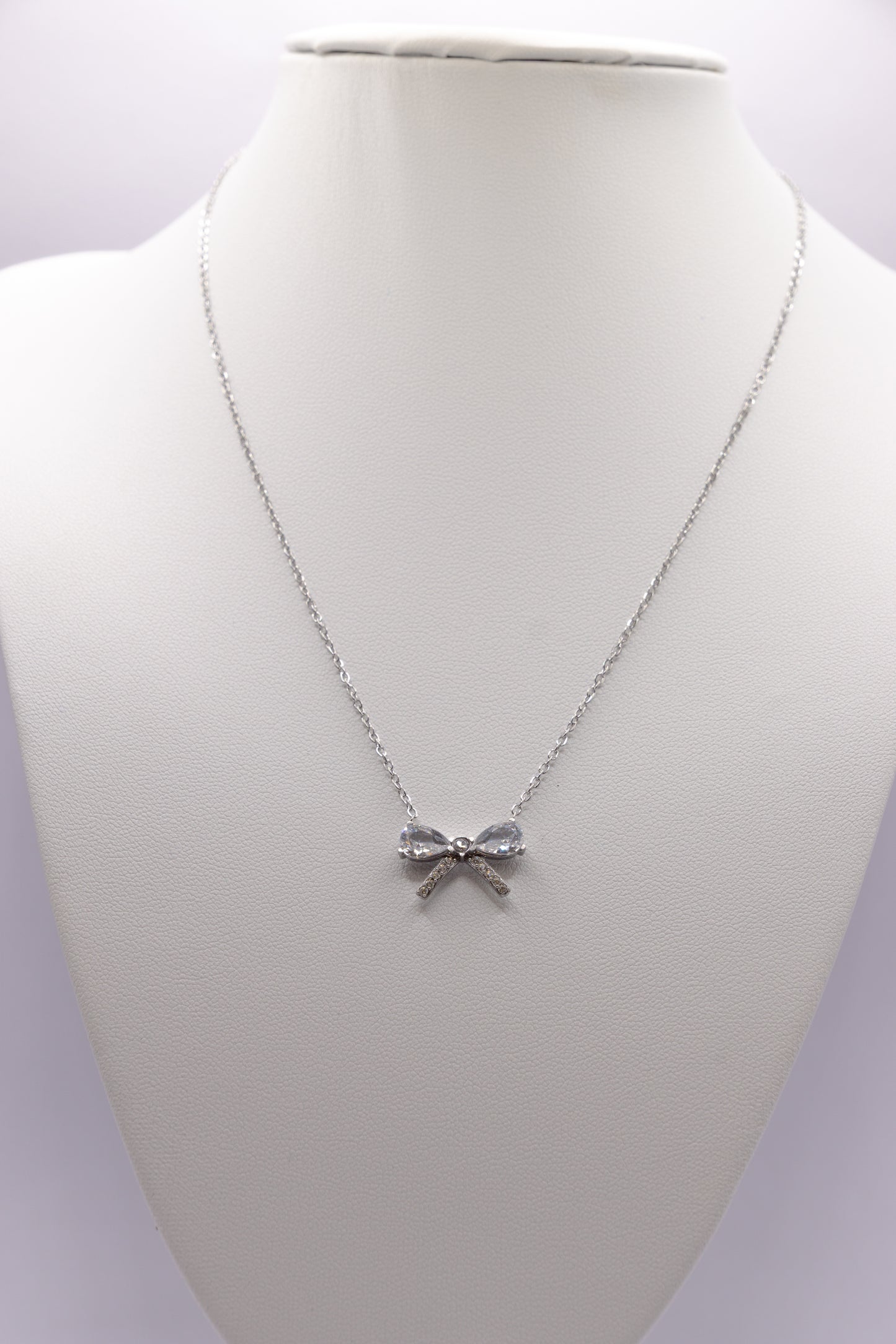 Collana Fiocchetto